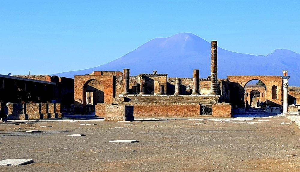 Naples with Pompeii behind it