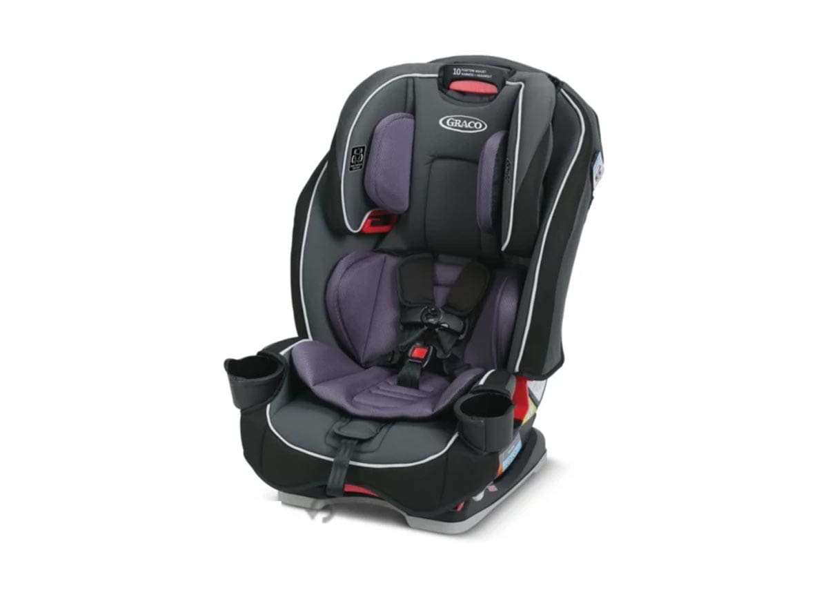A product shot of a black Graco carset.