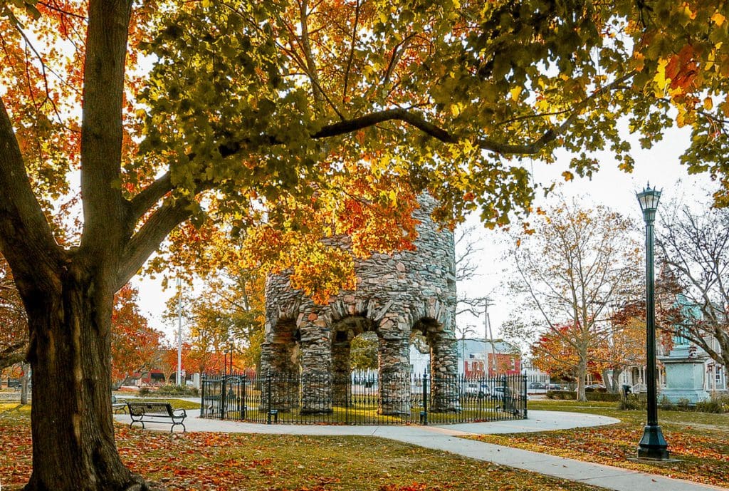 A beautiful fall view in Newport, RI, one of the best places to visit during Thanksgiving with your family in the Northeast.