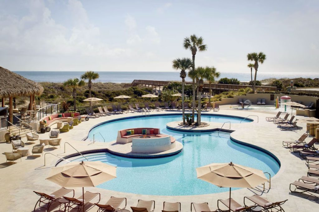 An outdoor pool at The Ritz-Carlton, Amelia Island, one of the best Marriott hotels in Florida for families. 